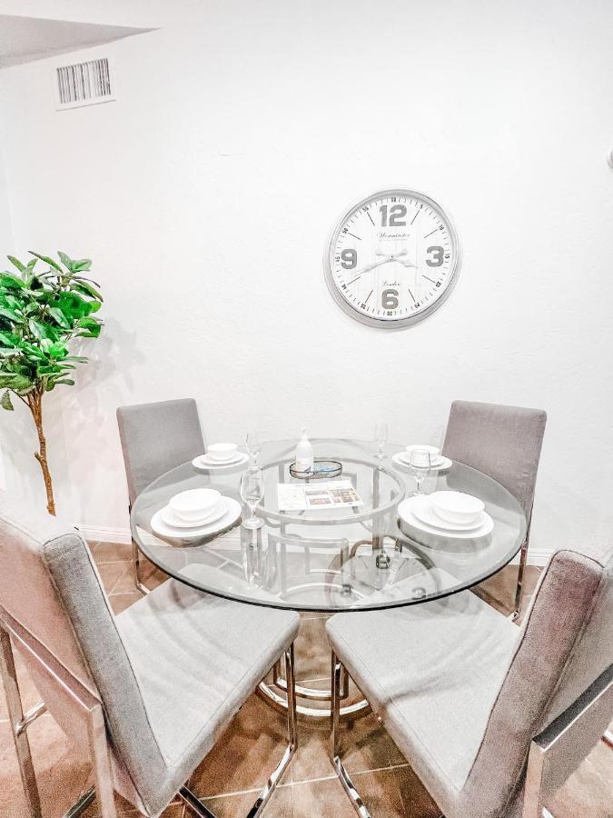 Gaslamp 2Bdrm - W Parking & 4 Beds #404 Hotel San Diego Kültér fotó