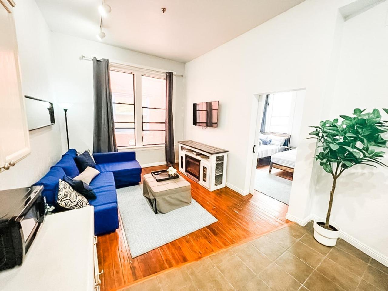 Gaslamp 2Bdrm - W Parking & 4 Beds #404 Hotel San Diego Kültér fotó