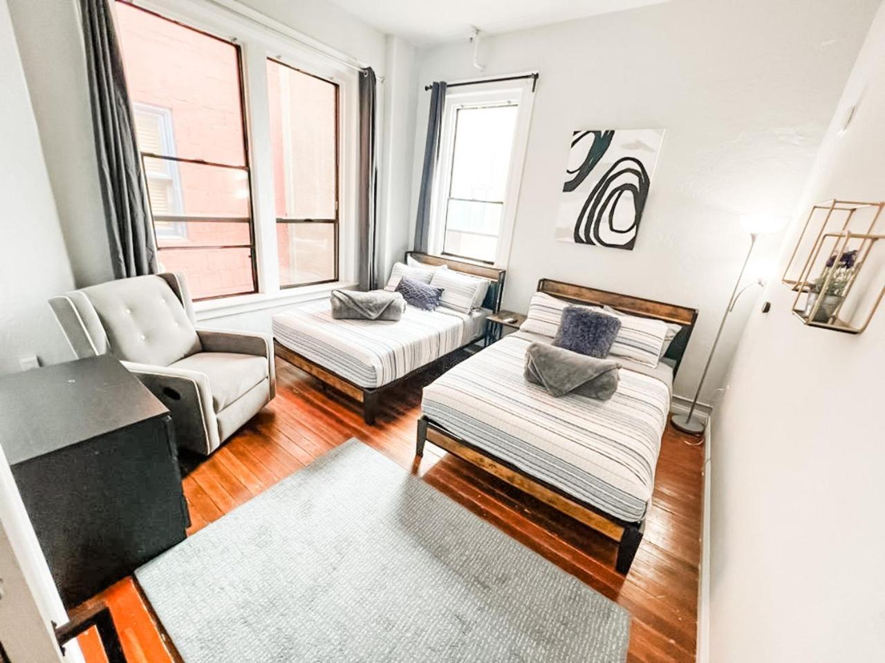 Gaslamp 2Bdrm - W Parking & 4 Beds #404 Hotel San Diego Kültér fotó
